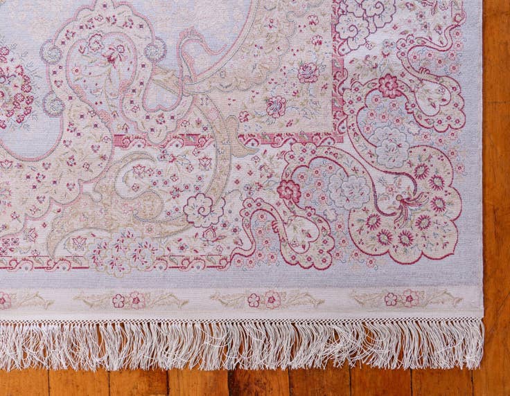 Detail image of 5' x 7' 5 Qom Bamboo Silk Rug