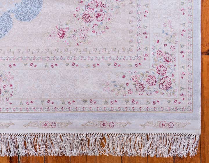 5' x 7' 5 Qom Bamboo Silk Rug