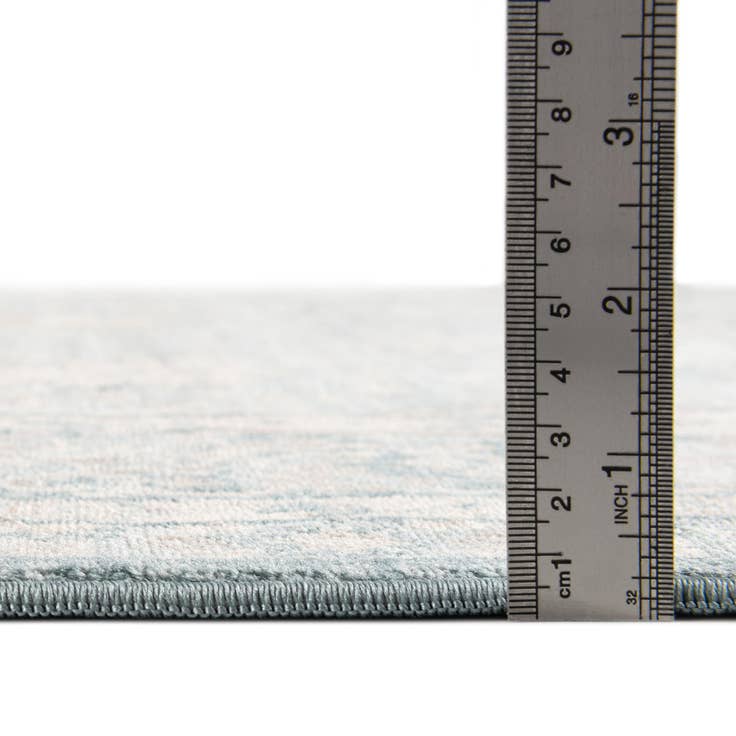 Detail image of 160cm x 230cm Restoration Alfombra
