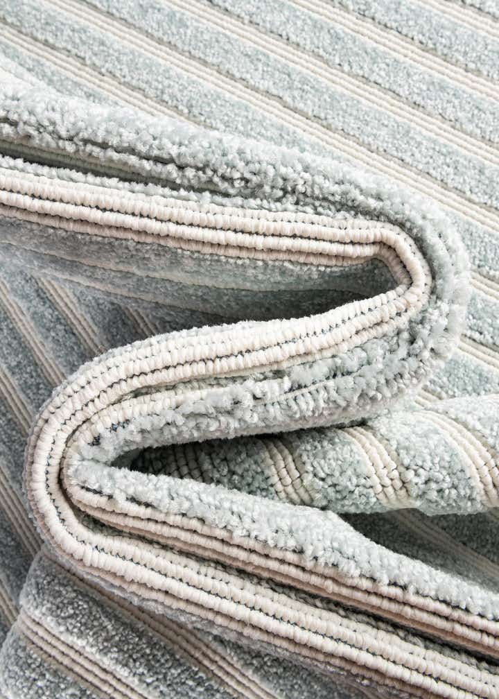 4' x 6' Easy-Clean Sabrina Soto Indoor / Outdoor Rug