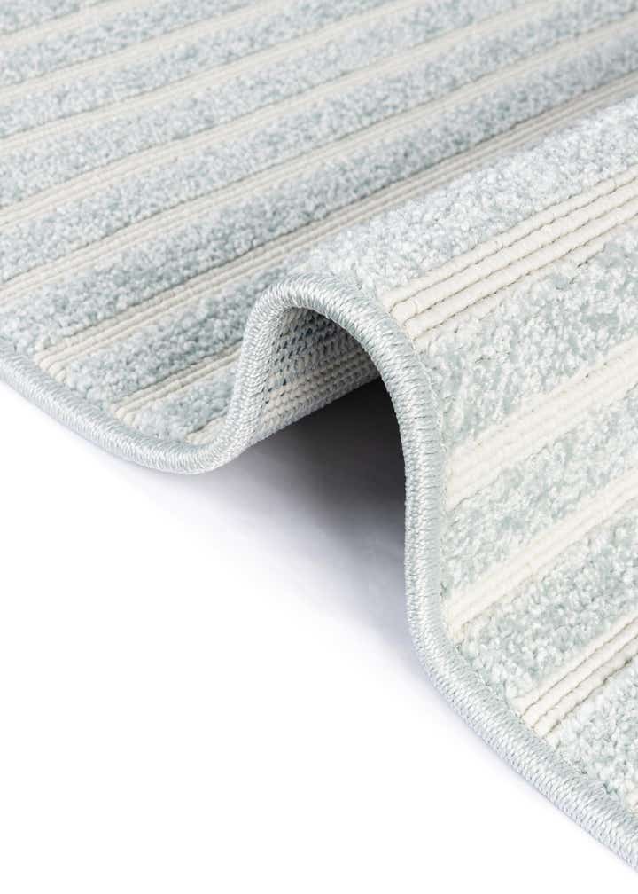 4' x 6' Easy-Clean Sabrina Soto Indoor / Outdoor Rug