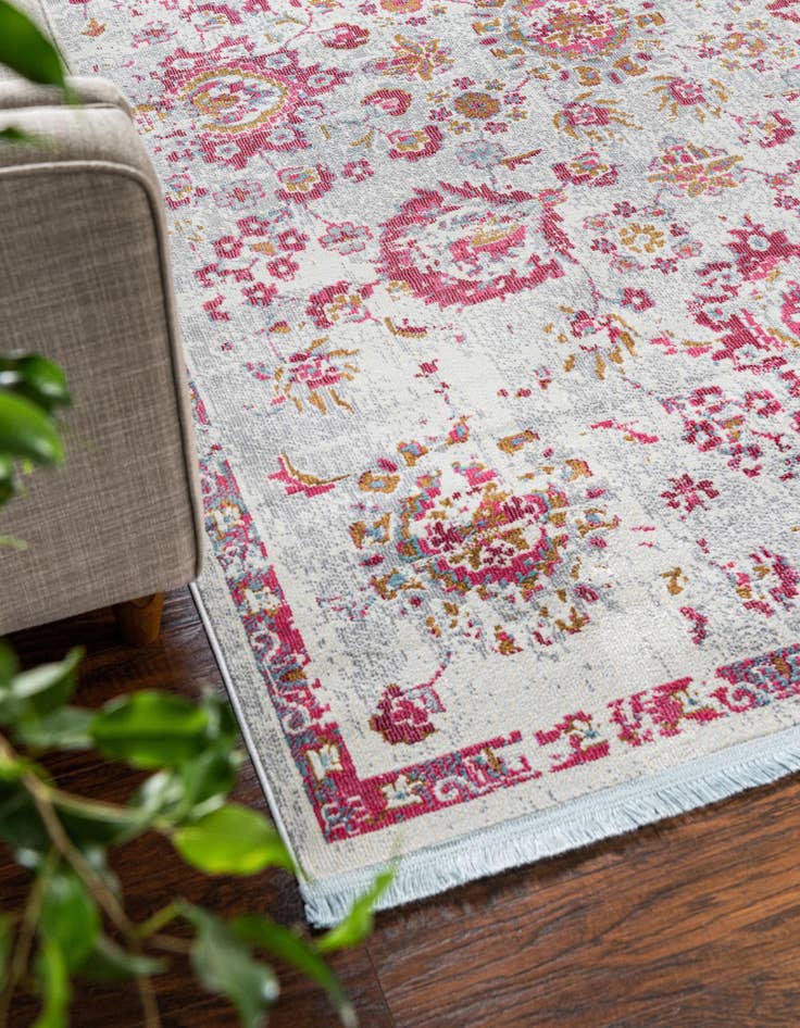 Detail image of 10' x 13' Santiago Rug