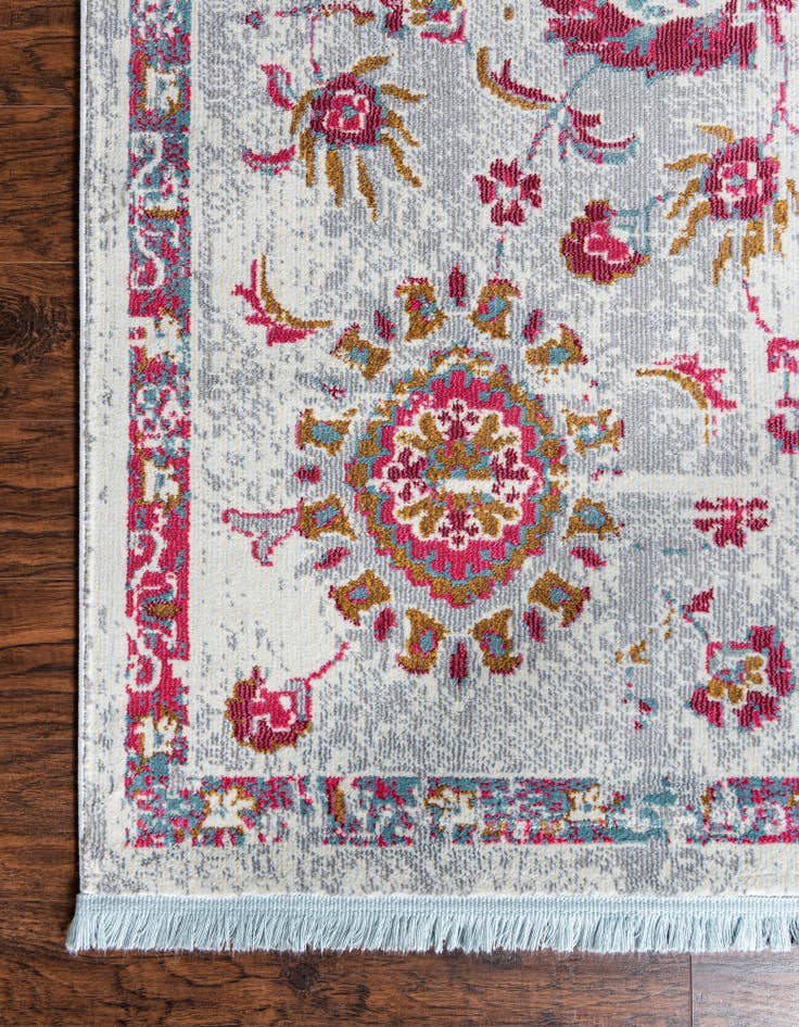 Detail image of 10' x 13' Santiago Rug