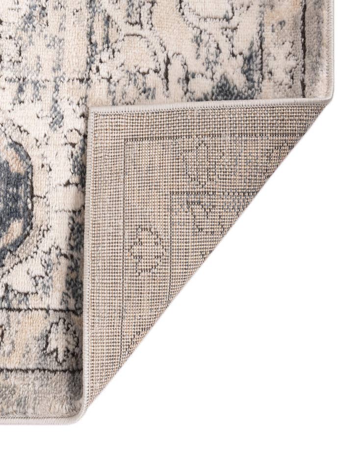 Detail image of 7' x 10' Serapi Rug