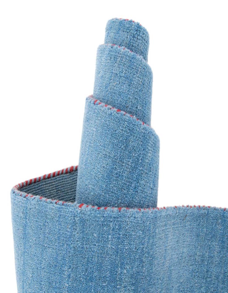 Detail image of 9' 10 x 13' Solid Gabbeh Wool Rug