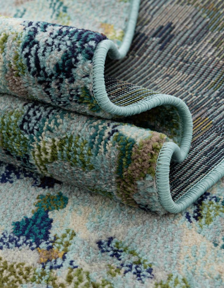 Detail image of 4' x 6' Washable Theia Rug