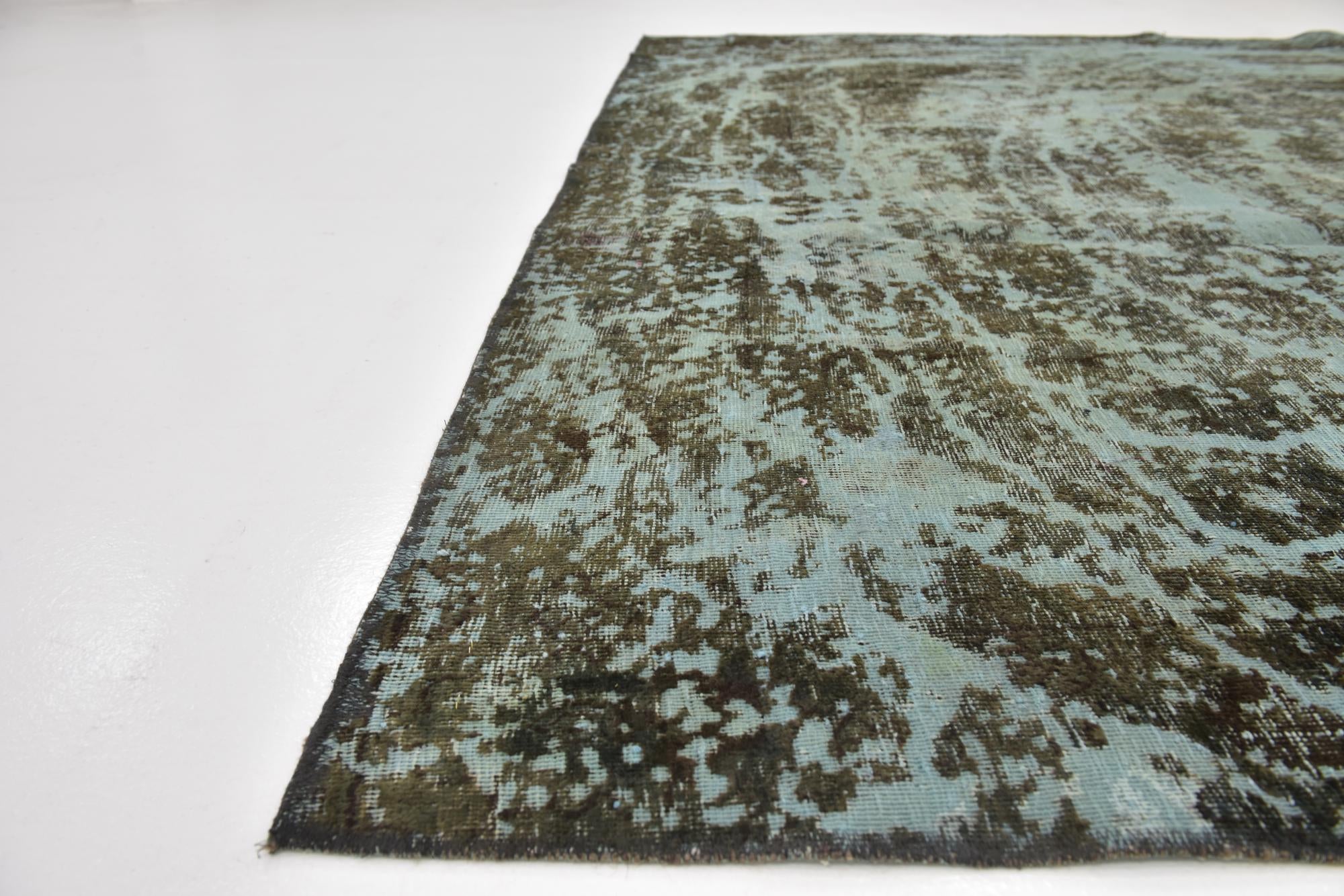 8' 10 x 11' 2 Hand Knotted Ultra Vintage Persian Wool Rug