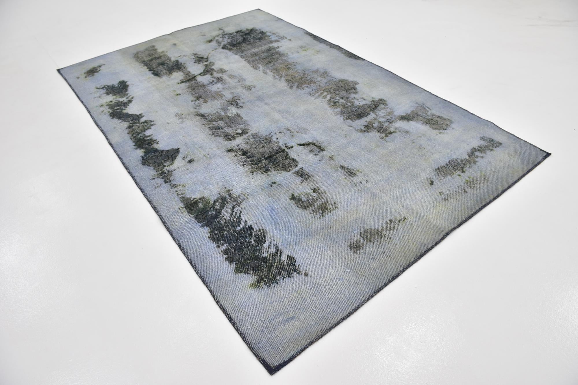 6' x 9' Hand Knotted Ultra Vintage Persian Wool Rug