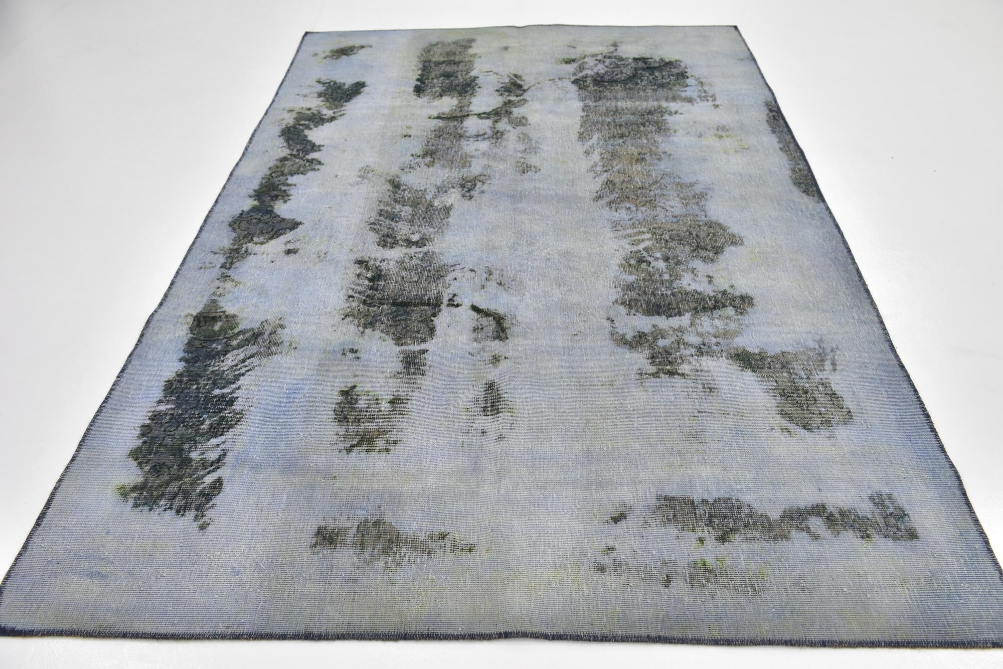 6' x 9' Hand Knotted Ultra Vintage Persian Wool Rug