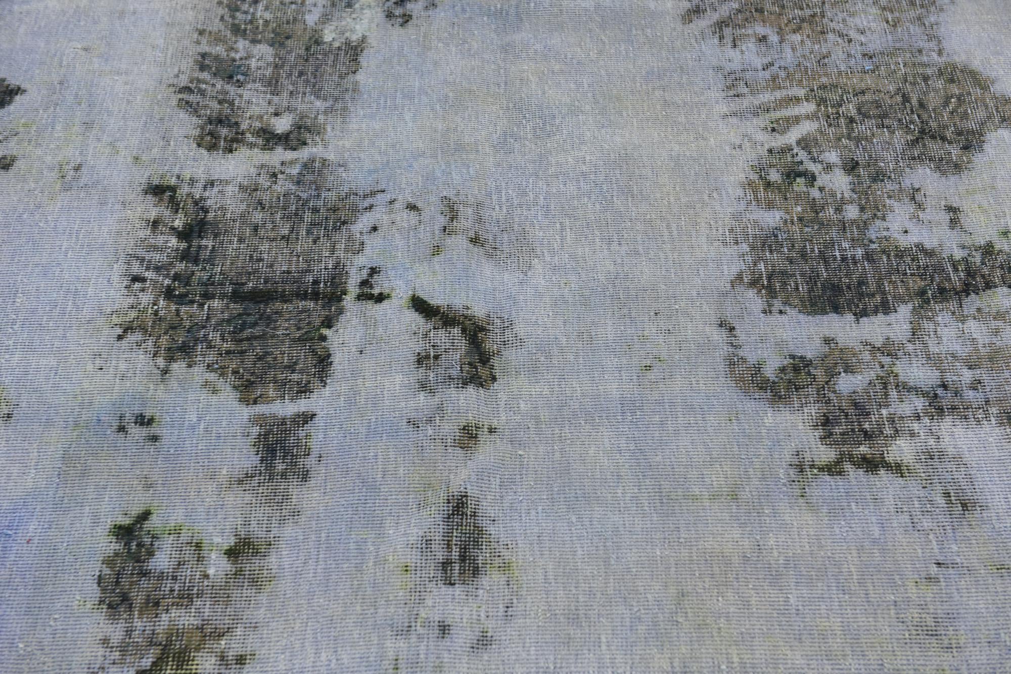 6' x 9' Hand Knotted Ultra Vintage Persian Wool Rug