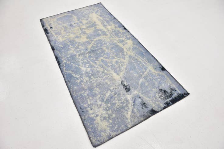 Detail image of 3' 3 x 6' 5 Hand Knotted Ultra Vintage Persian Wool Rug