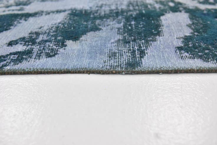 Detail image of 8' 6 x 11' 2 Hand Knotted Ultra Vintage Persian Wool Rug