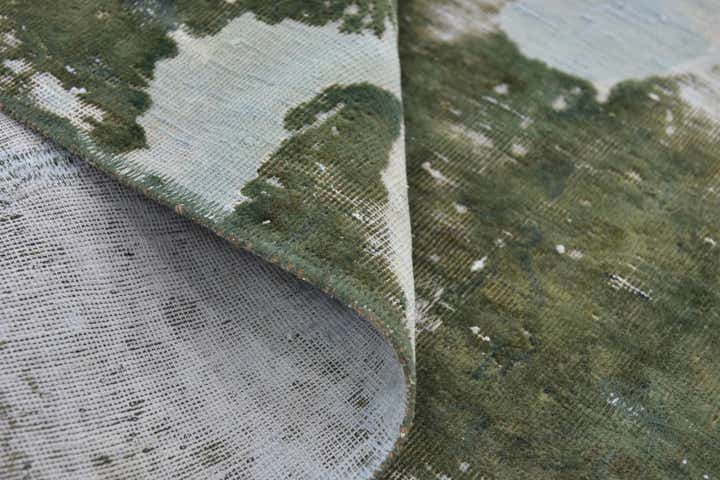 5' x 9' 4 Hand Knotted Ultra Vintage Persian Wool Rug