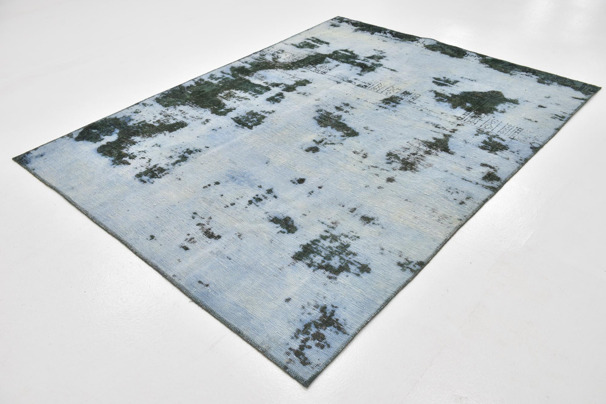5' 5 x 7' 2 Hand Knotted Ultra Vintage Persian Wool Rug