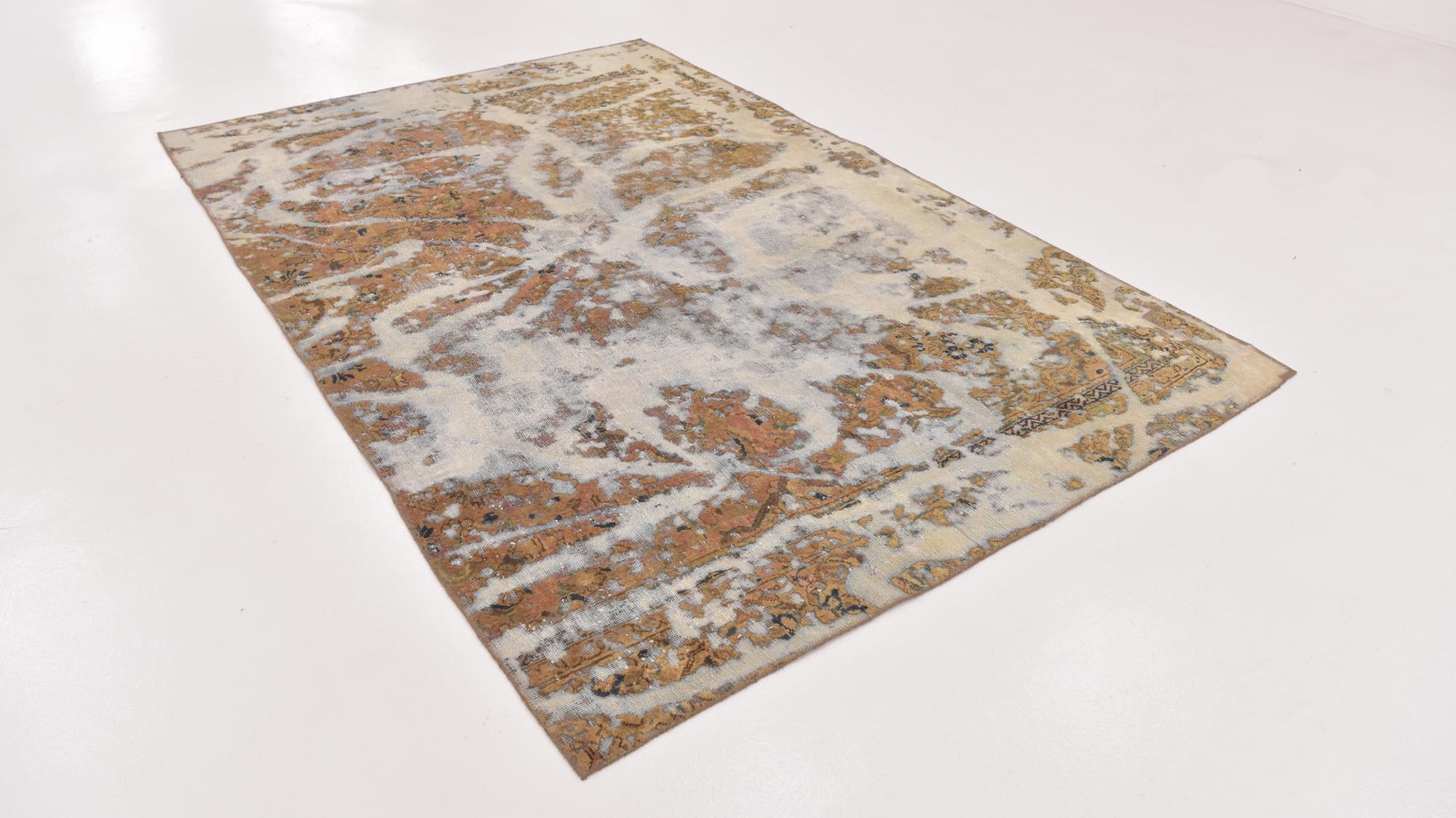 5' 9 x 9' Hand Knotted Ultra Vintage Persian Wool Rug