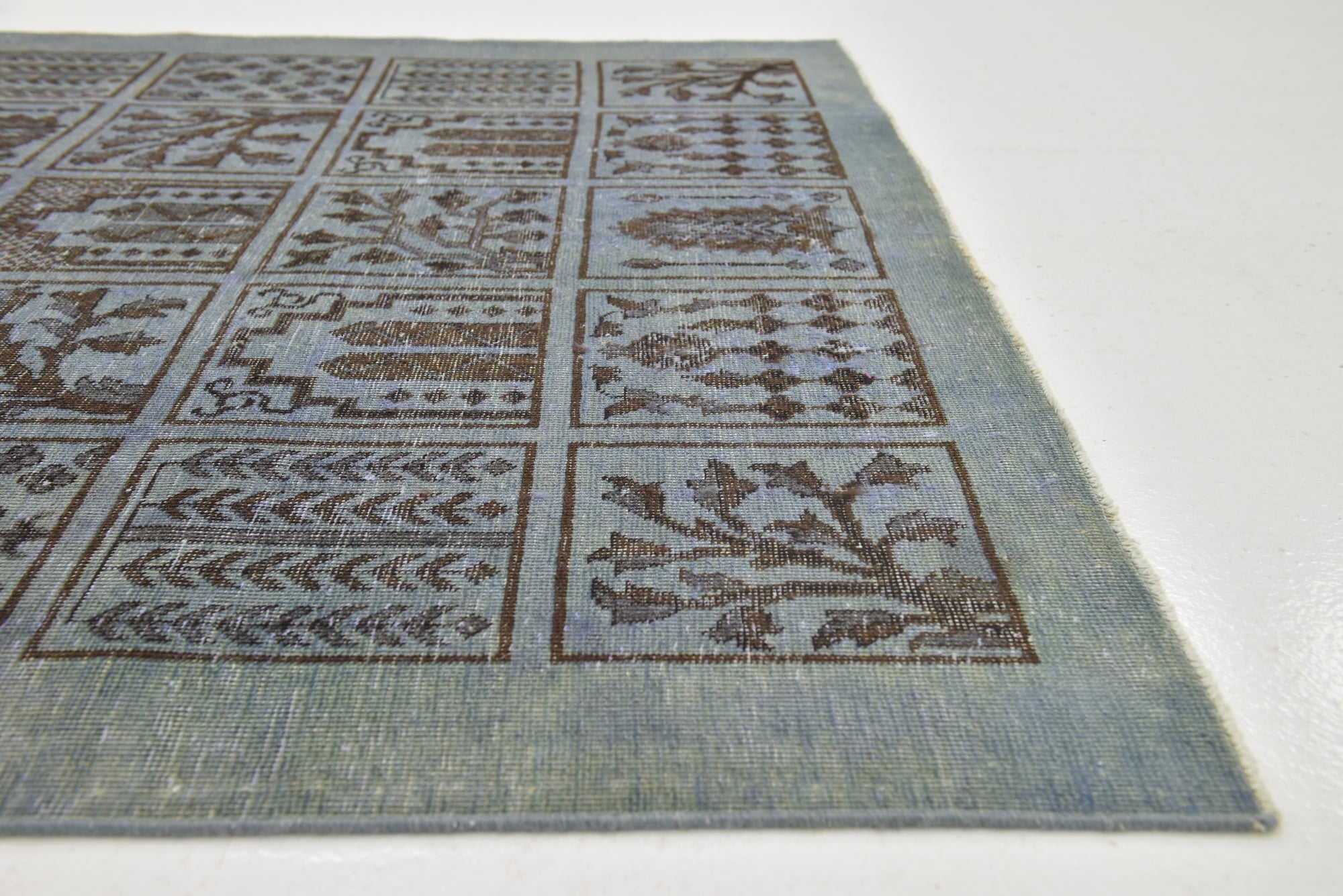 4' 6 x 5' 7 Hand Knotted Ultra Vintage Persian Wool Rug