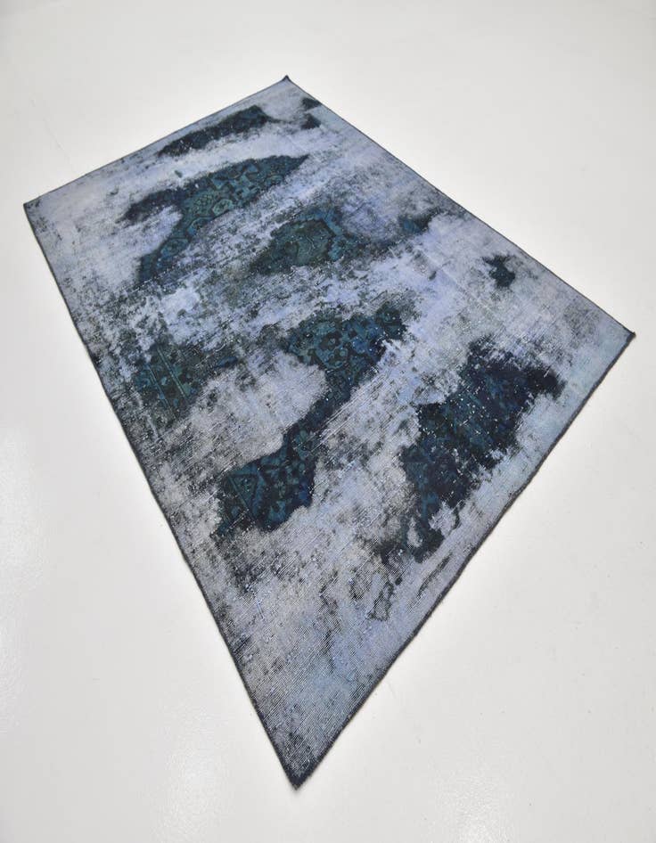 Detail image of 6' 6 x 9'  Hand Knotted Ultra Vintage Persian Wool Rug