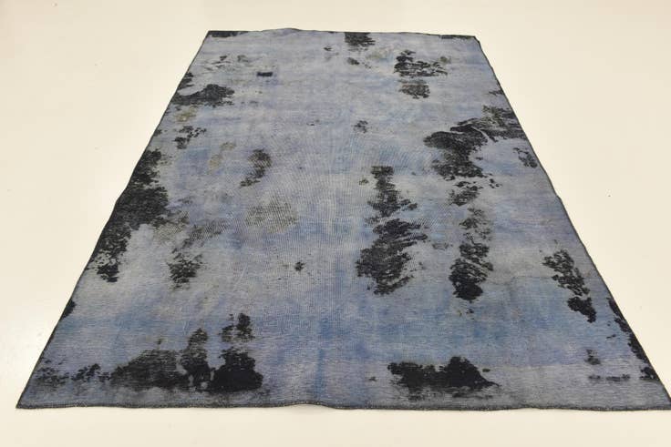 Detail image of 5' 10 x 8' 9 Hand Knotted Ultra Vintage Persian Wool Rug