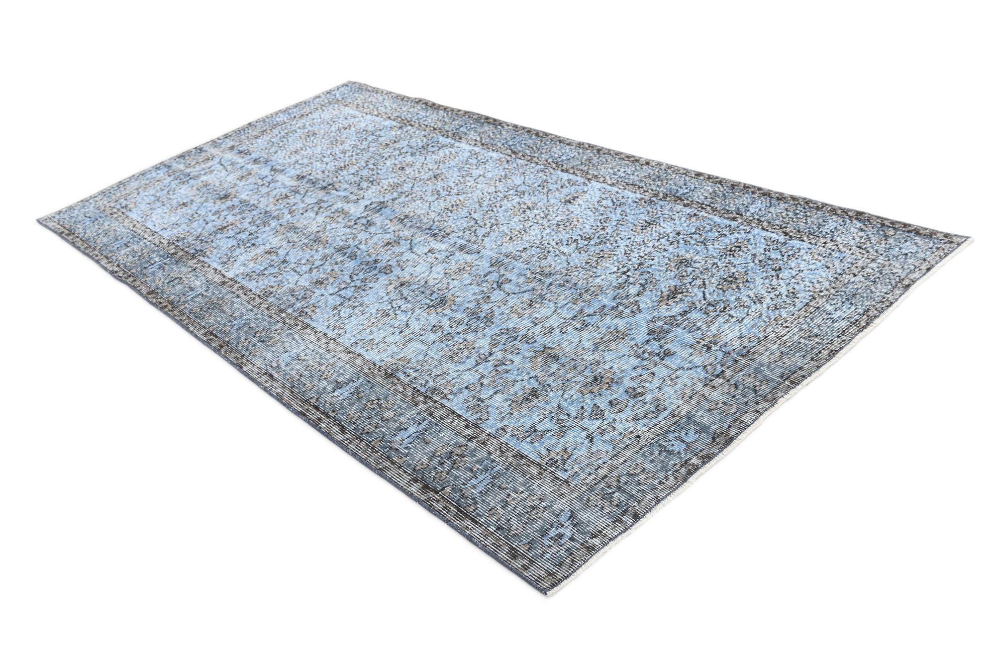 4' 8 x 8' 7 Ultra Vintage Wool Rug