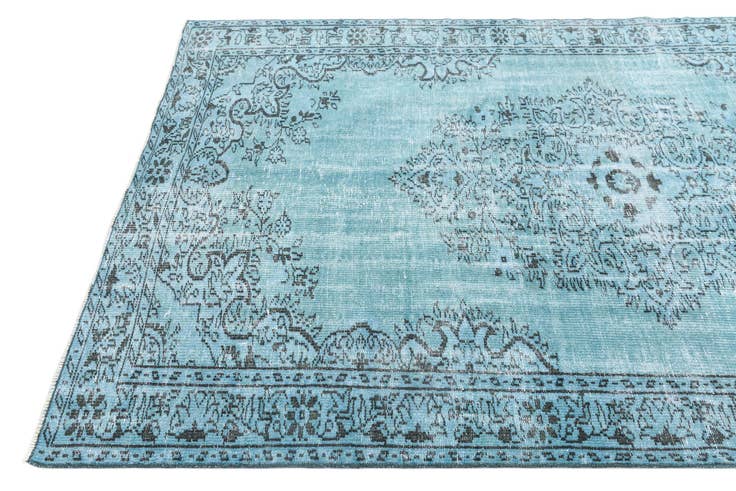 Detail image of 5' 8 x 9' 1 Ultra Vintage Wool Rug