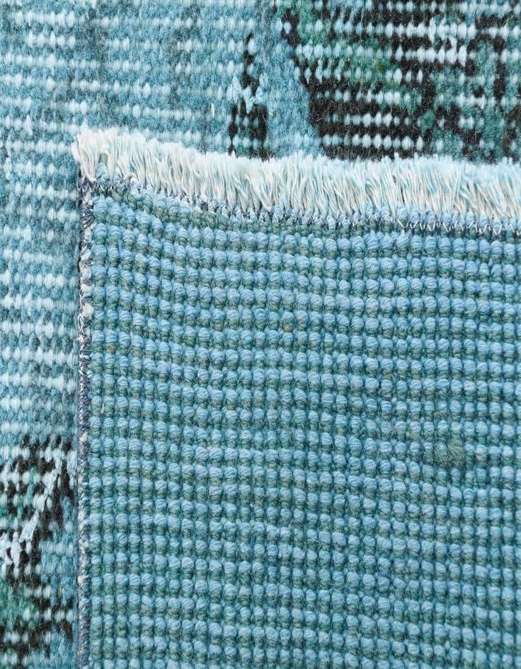 Detail image of 6' 1 x 9' 10 Ultra Vintage Wool Rug