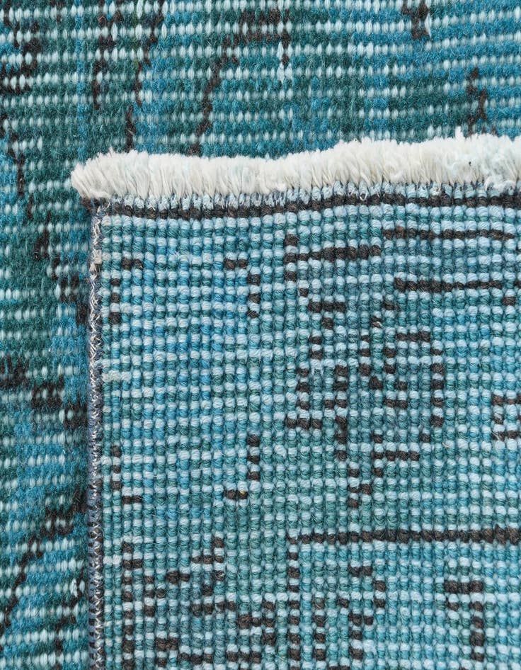 Detail image of 6' 8 x 10' 1 Ultra Vintage Wool Rug