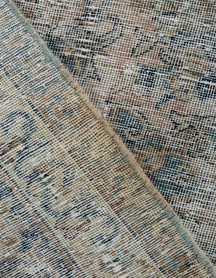 Detail image of 9' 7 x 12' 9  Hand Knotted Ultra Vintage Wool Rug