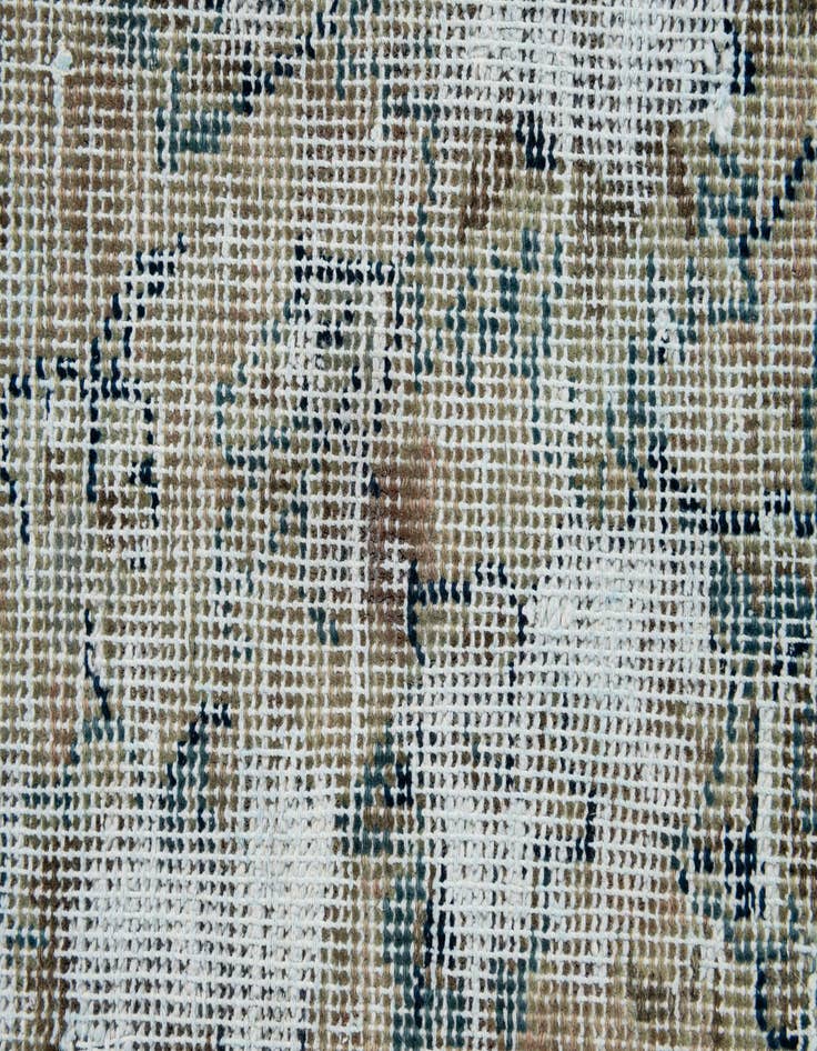 Detail image of 9' 7 x 12' 9  Hand Knotted Ultra Vintage Wool Rug