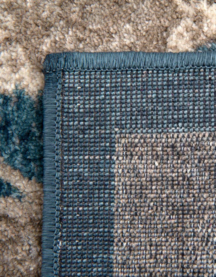 Detail image of 2' x 3' Vienna Rug