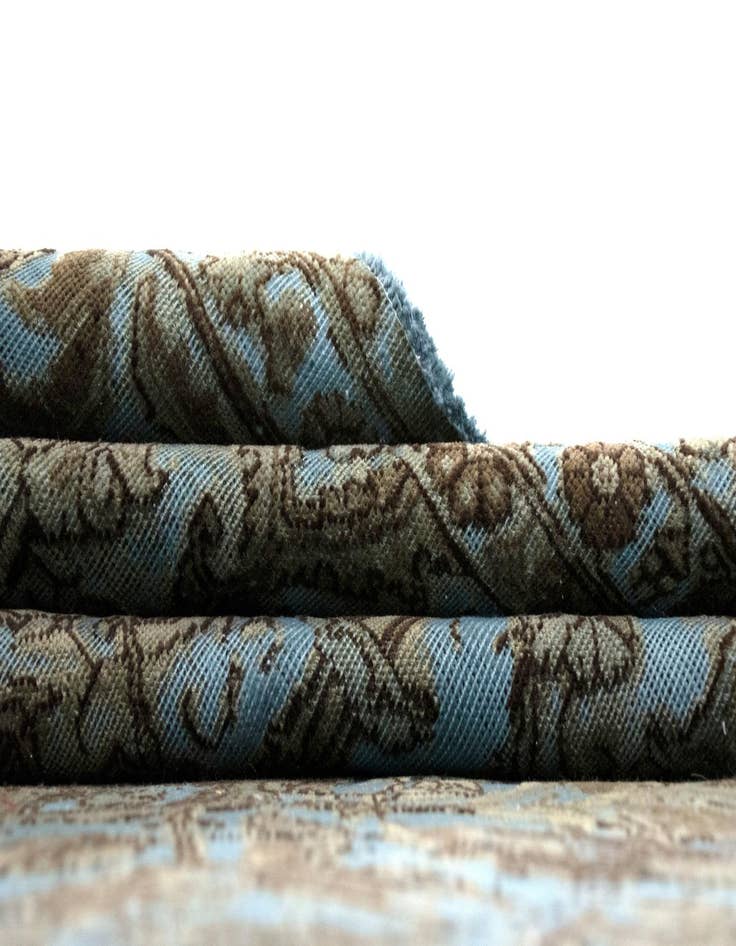 Detail image of 9' 6 x 12' 11  Hand Knotted Vintage Royal Persian Wool Rug