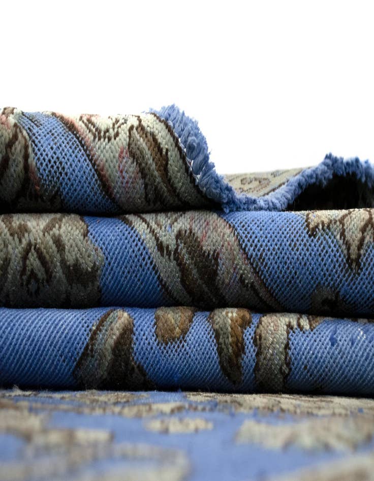 Detail image of 7' 5 x 11' 4 Hand Knotted Vintage Royal Persian Wool Rug