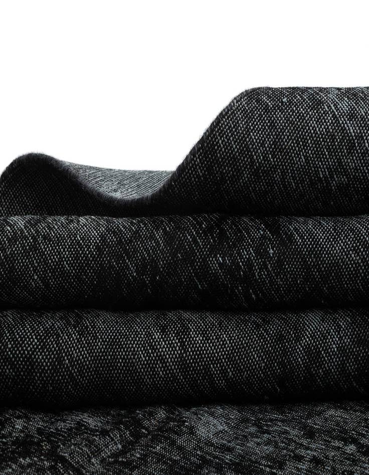 Detail image of 9' 5 x 12' 6 Vintage Rug