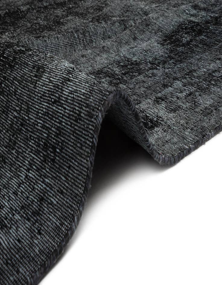 Detail image of 9' 5 x 12' 6 Vintage Rug