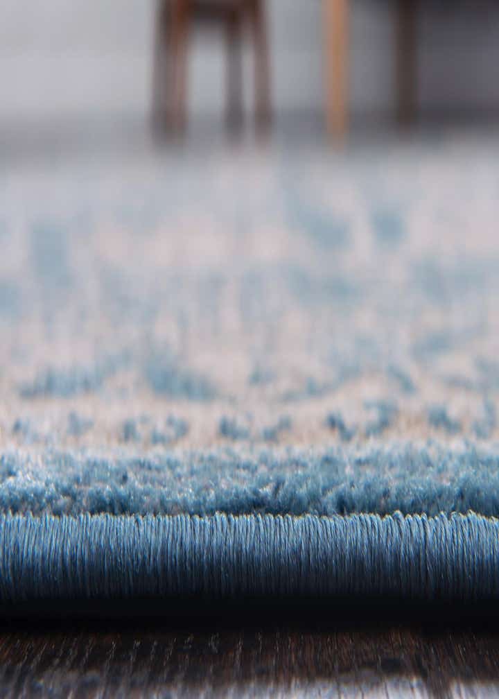 8' x 10' Viola Rug