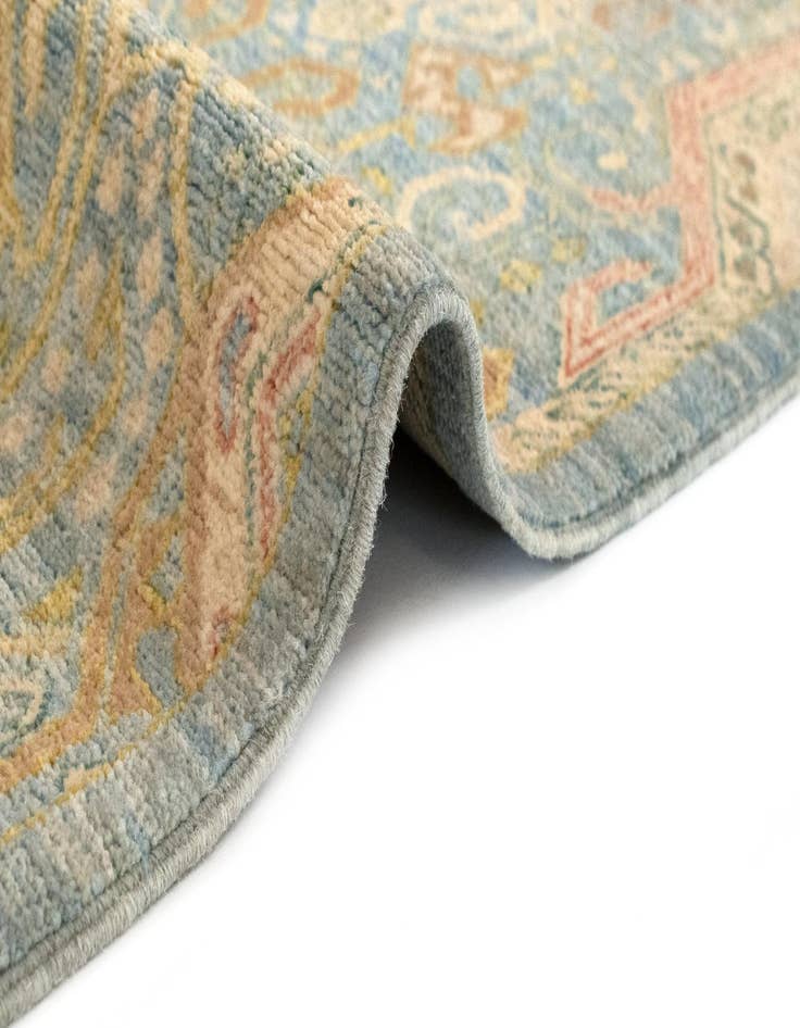 Detail image of 8' 9 x 11' 9 Ziegler Wool Rug