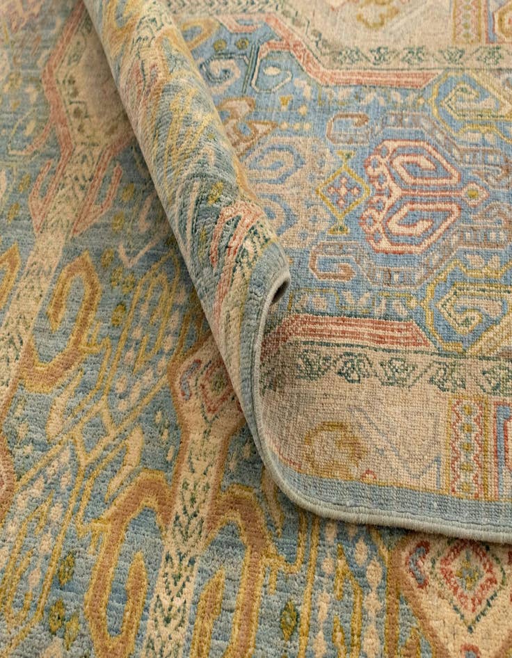 Detail image of 8' 9 x 11' 9 Ziegler Wool Rug