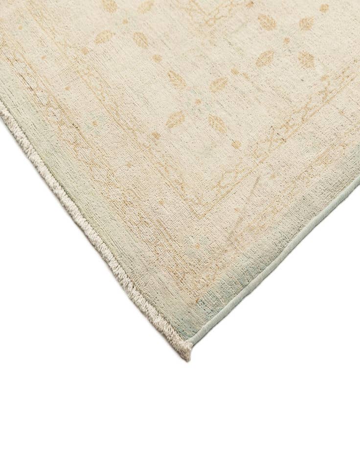 Detail image of 8' 2 x 9' 11  Hand Knotted Ziegler Rug