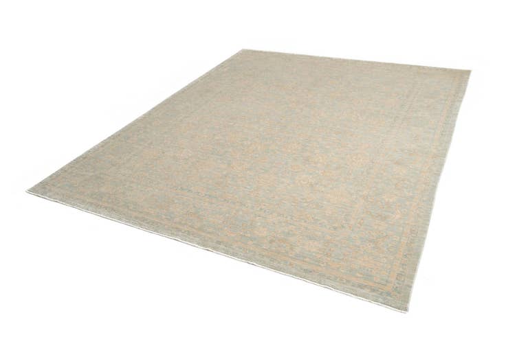Detail image of 7' 11 x 9' 10 Hand Knotted Ziegler Rug