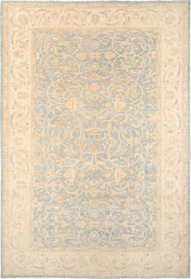 Detail image of 11' 11 x 17' 10 Hand Knotted Ziegler Rug