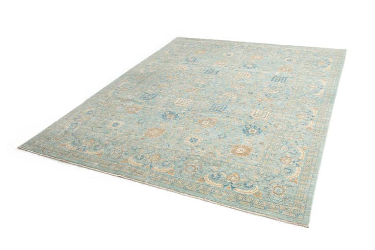 Detail image of 270cm x 350cm Hand Knotted Ziegler Rug