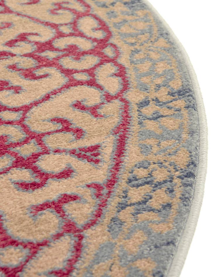 Detail image of 5' x 5' Amina Round Rug