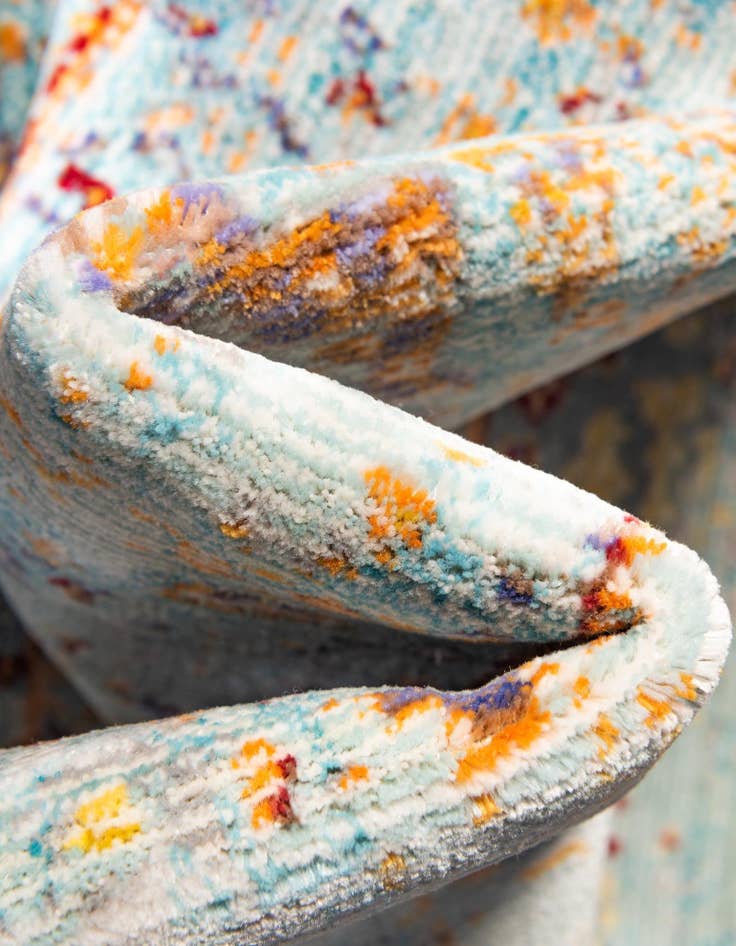 Detail image of 4' x 4' Aqua Round Rug