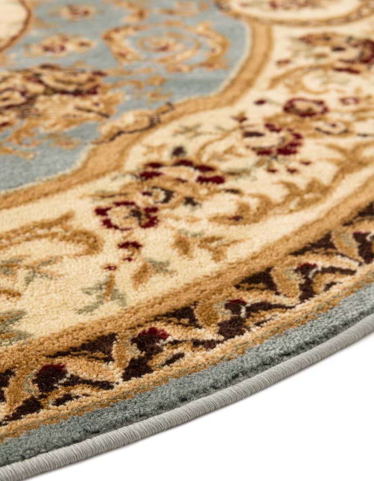 Detail image of 7' 10 x 7' 10 Classic Aubusson Round Rug