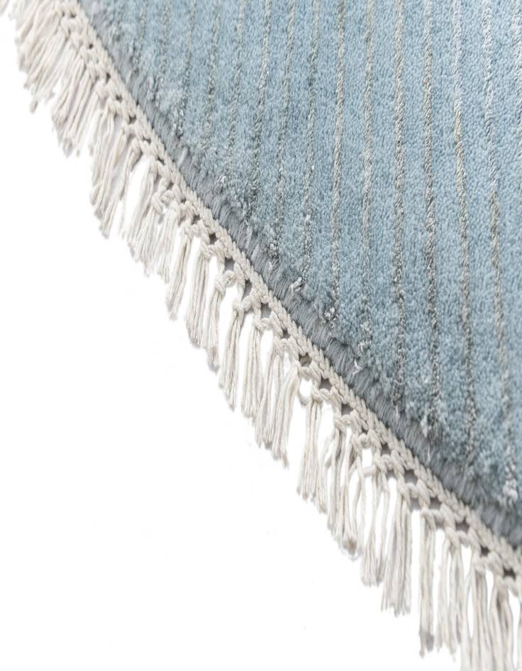 Detail image of 6' 8 x 6' 8  Hand Knotted Darya Wool Round Rug