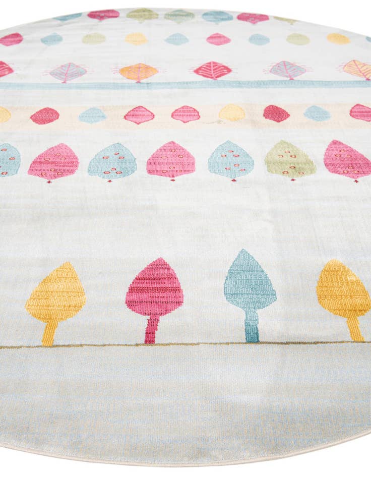 Detail image of 8' x 8' 2 Gabbeh Round Rug