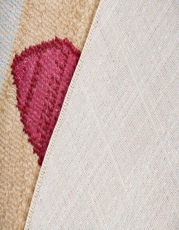 Detail image of 8' x 8' 2 Gabbeh Round Rug