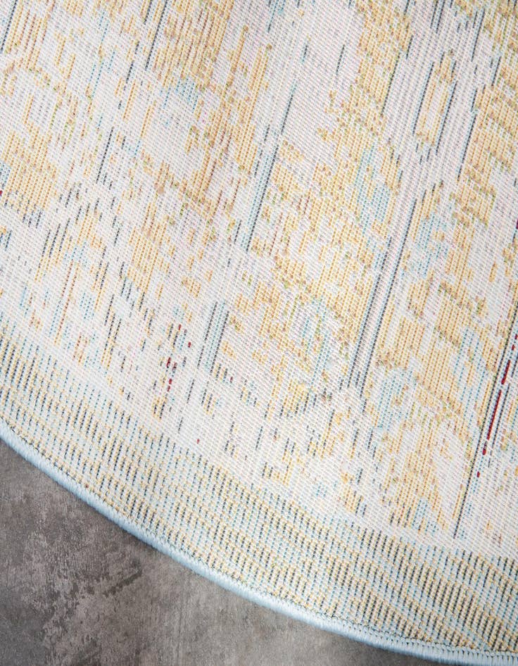 Detail image of 5' 5 x 5' 5 Havana Round Rug