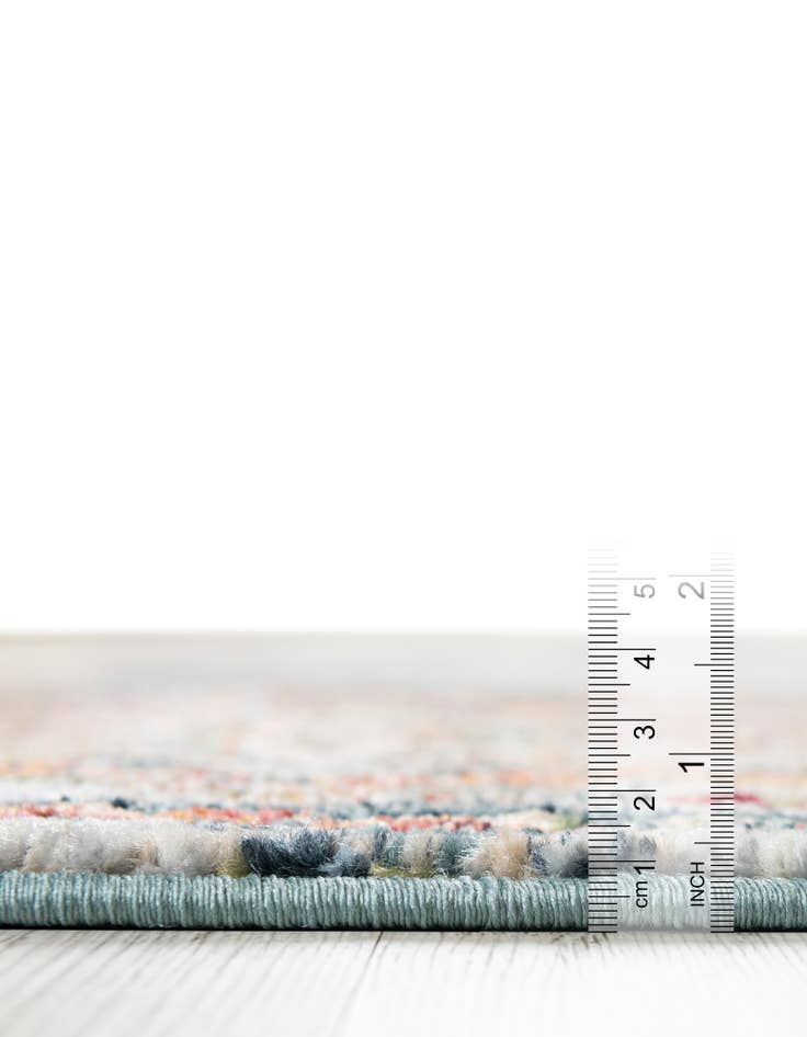 Detail image of 8' x 8' Isabella Round Rug