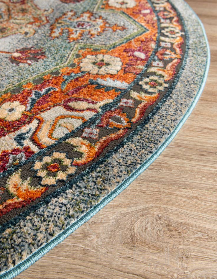 Detail image of 8' x 8' Isabella Round Rug