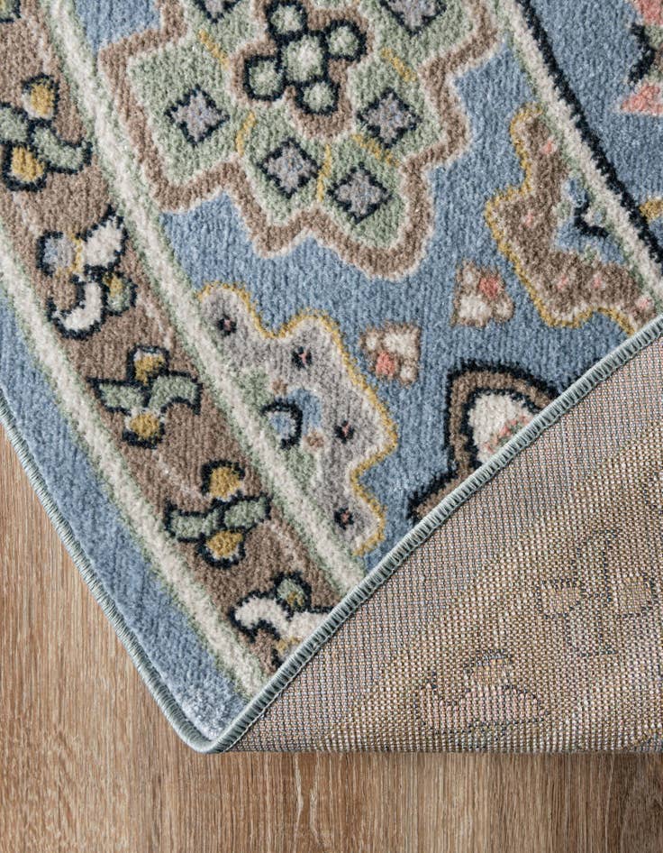 Detail image of 7' 10 x 7' 10 Kamala Washable Round Rug
